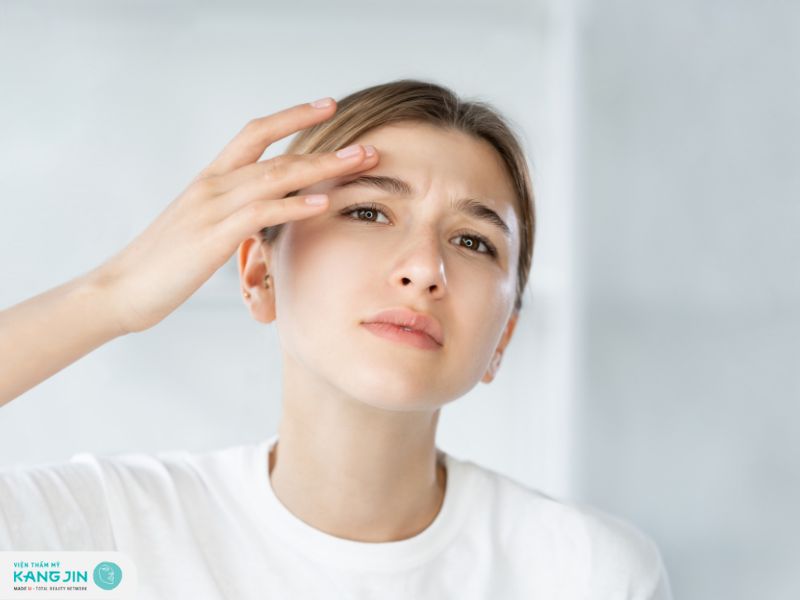 da mặt bị nhờn