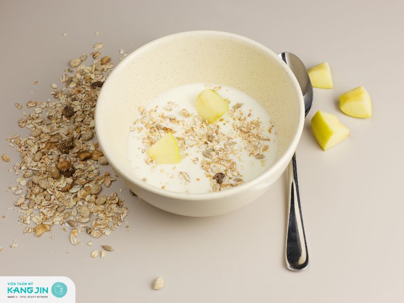 Mặt nạ sữa chua và bột yến mạch