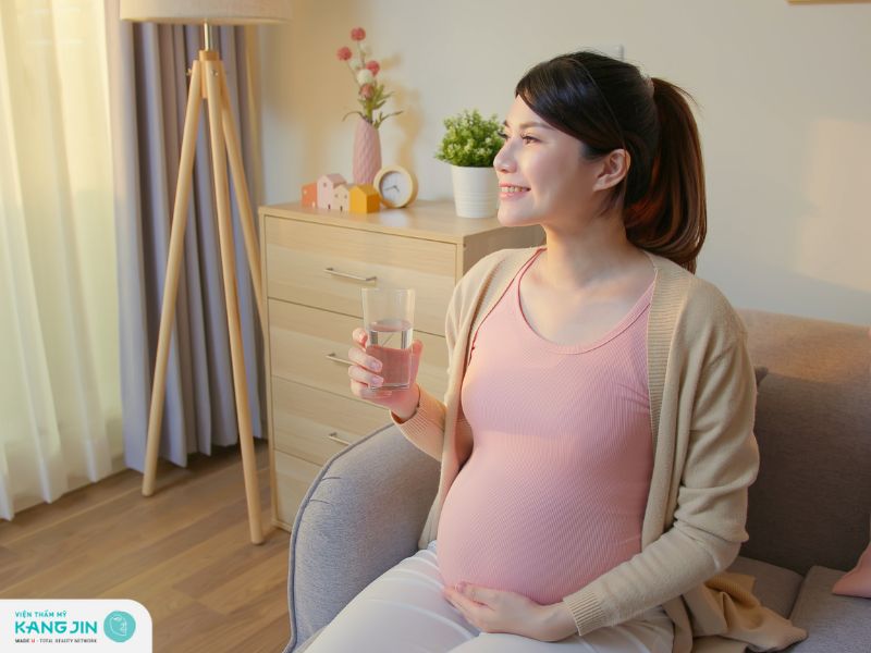 có bầu uống collagen được không