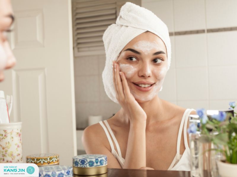 cách chăm sóc da mặt khi ở cữ