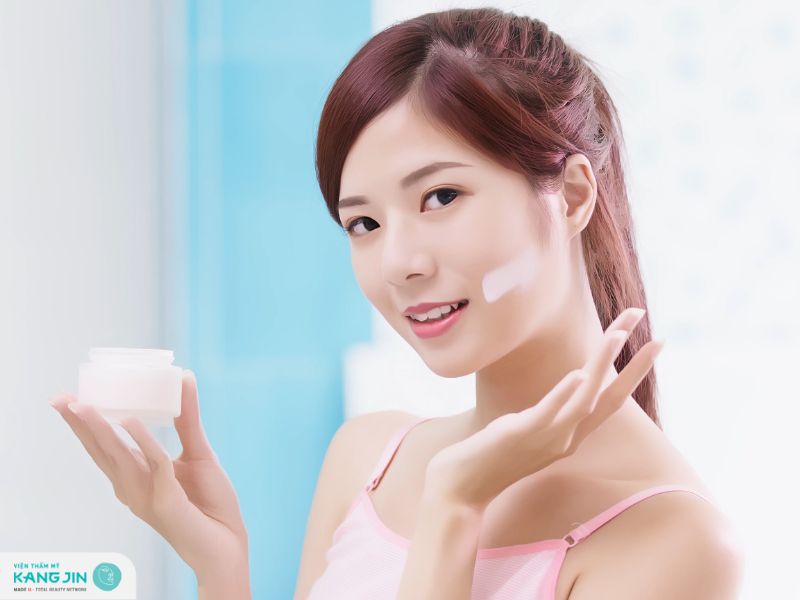 dưỡng ẩm cho da khô tại nhà