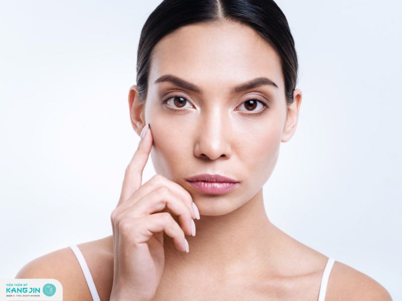 hạ gò má cao có nguy hiểm không