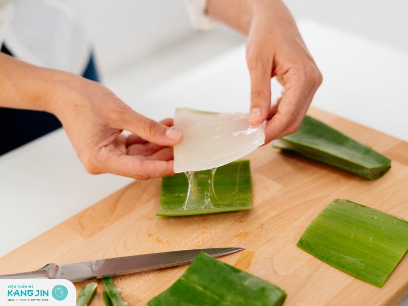 Mặt nạ lô hội cải thiện làn da không đều màu