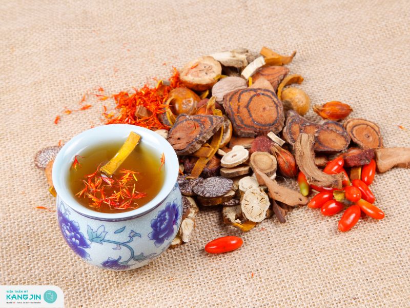 sử dụng thuốc bắc tái tạo da đến lúc nào thì thôi không bôi nữa