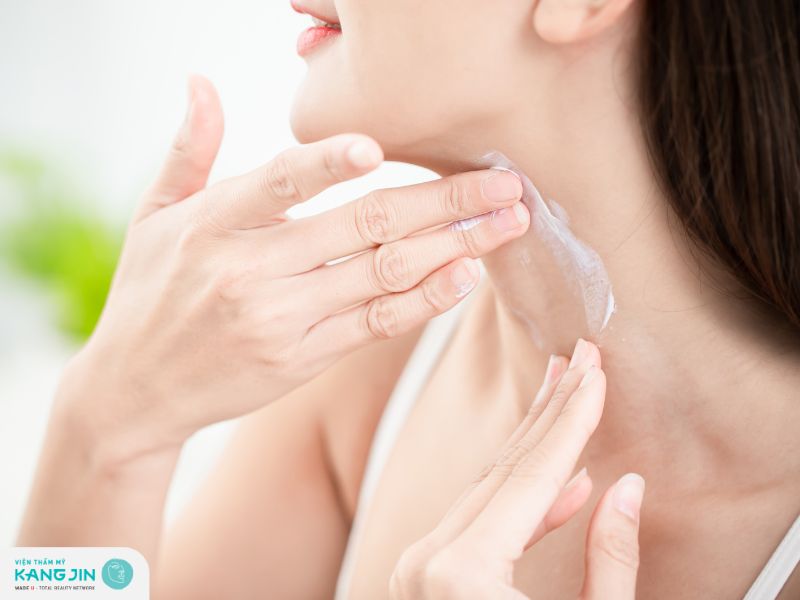 10 cách làm trắng da cổ và gáy hiệu quả nhanh