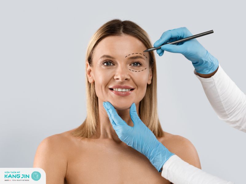 Tổng hợp các biện pháp nâng cơ mắt tại nhà