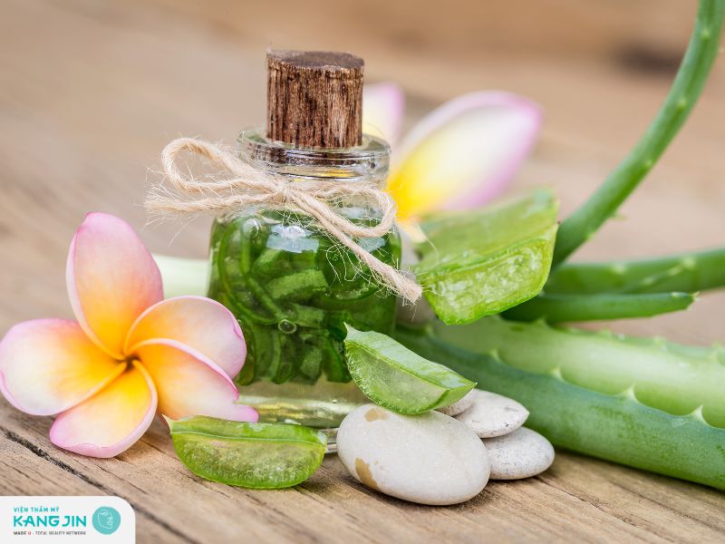 Dùng nha đam tươi để làm trắng da