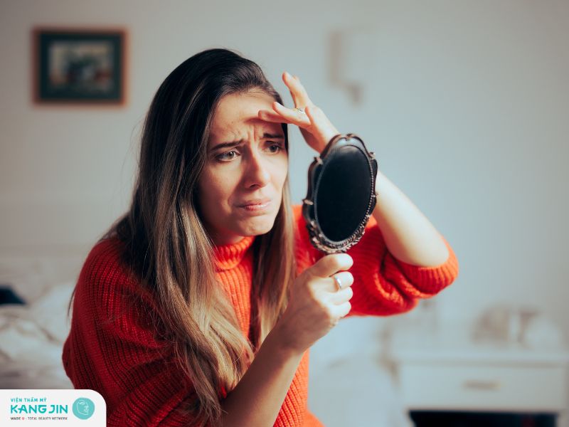 Các cách xóa nếp nhăn giữa 2 chân mày hiệu quả tại nhà