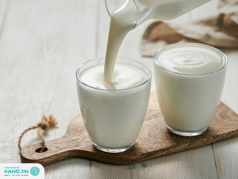 Đắp sữa chua không đường có bắt nắng không?