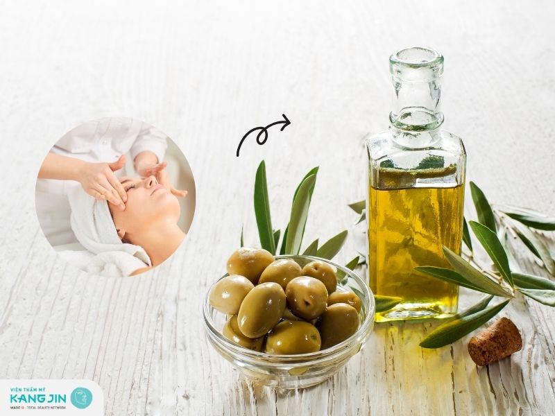 Massage mặt bằng dầu oliu giúp trẻ hóa làn da
