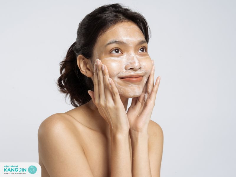 Có thể sử dụng bột cám gạo rửa mặt hàng ngày thay sữa rửa mặt