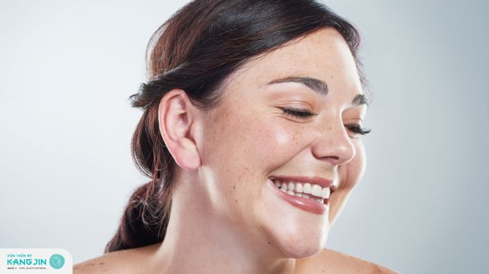 7 Cách trị đốm nâu trên da mặt thịnh hành hiện nay