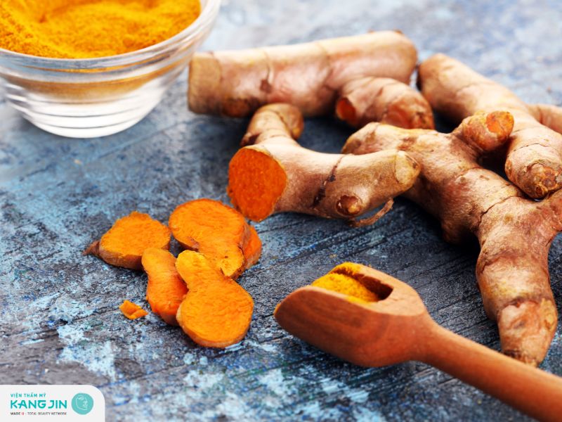 Hướng dẫn cách trị nám sau sinh bằng nghệ tươi an toàn cho mẹ bỉm