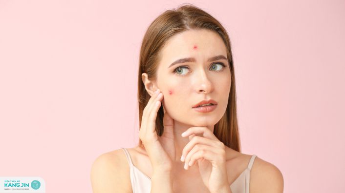 da mặt dị ứng thời tiết