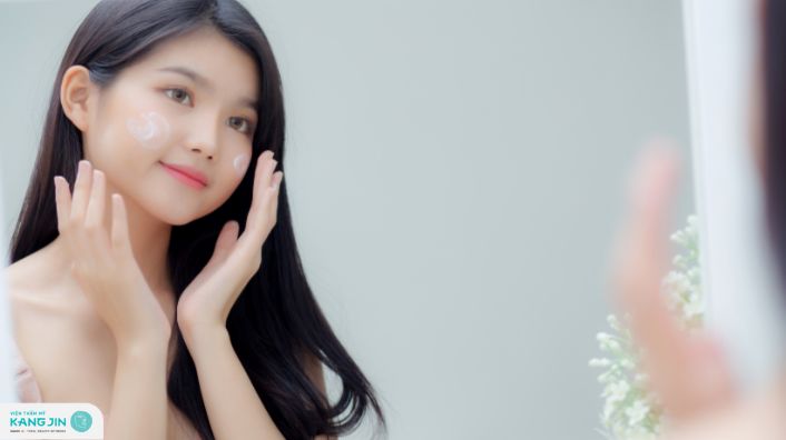 dưỡng ẩm phục hồi da