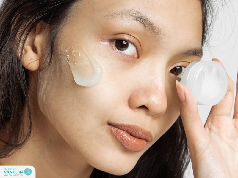 hướng dẫn sử dụng kem dưỡng ẩm