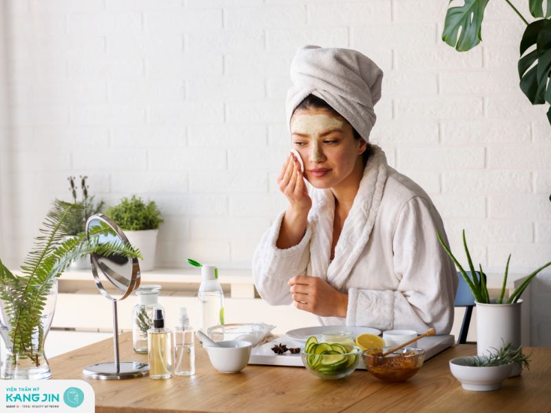 Quá trình chăm sóc da đúng cách giúp ngăn ngừa nếp nhăn ở tuổi 25