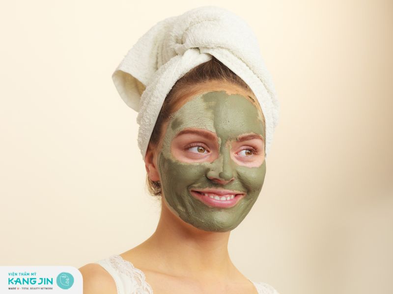 Có nên đắp mặt nạ rau diếp cá hàng ngày không