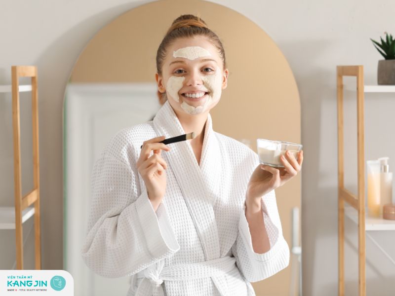 Không nên đắp mặt nạ nghệ sữa tươi quá nhiều lần trong 1 tuần