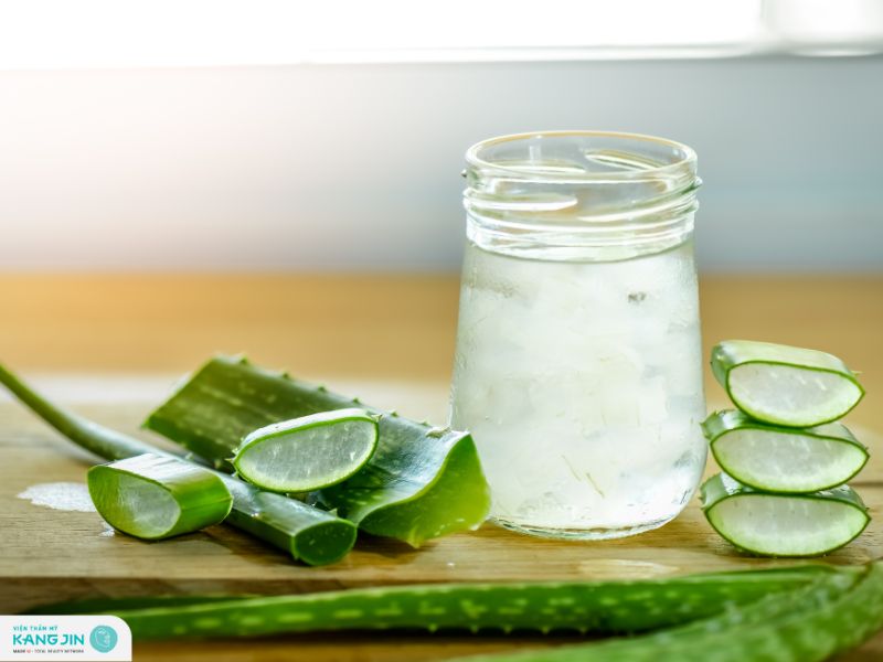 trị nám tàn nhang bằng nha đam