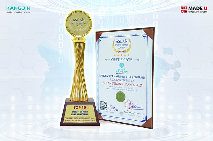 Cup chứng nhận thương hiệu “Top 10 thương hiệu mạnh hàng đầu Đông Nam Á 2023”