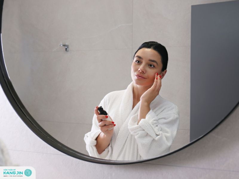 chăm sóc da nhạy cảm mùa hè