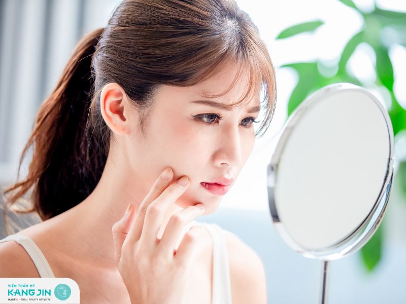 Da dầu nên dùng kem dưỡng trắng nào để phát huy hết hiệu quả