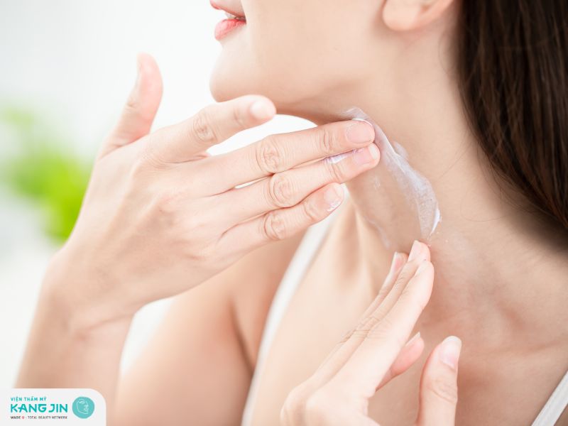 Để dưỡng trắng da cổ và gáy đều màu bạn nên ghi nhớ các điều sau