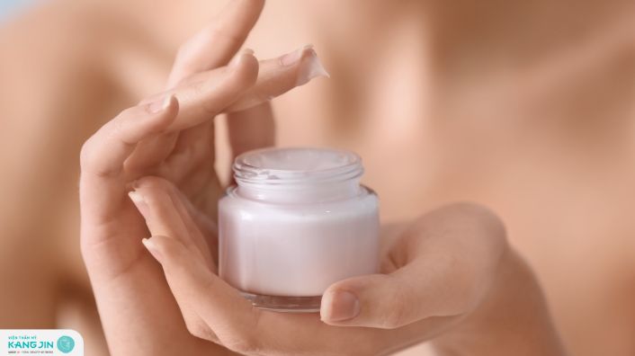 kem dưỡng trắng da mùa hè