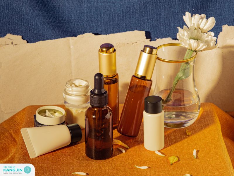 skincare cho da dầu mụn mùa hè