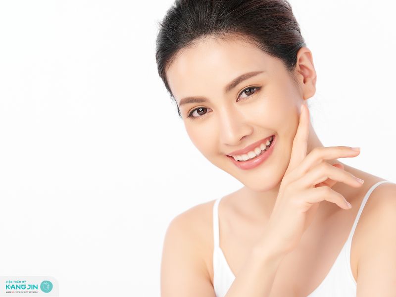 cách giữ da trắng mùa hè