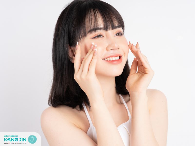 Dưỡng trắng da mặt 