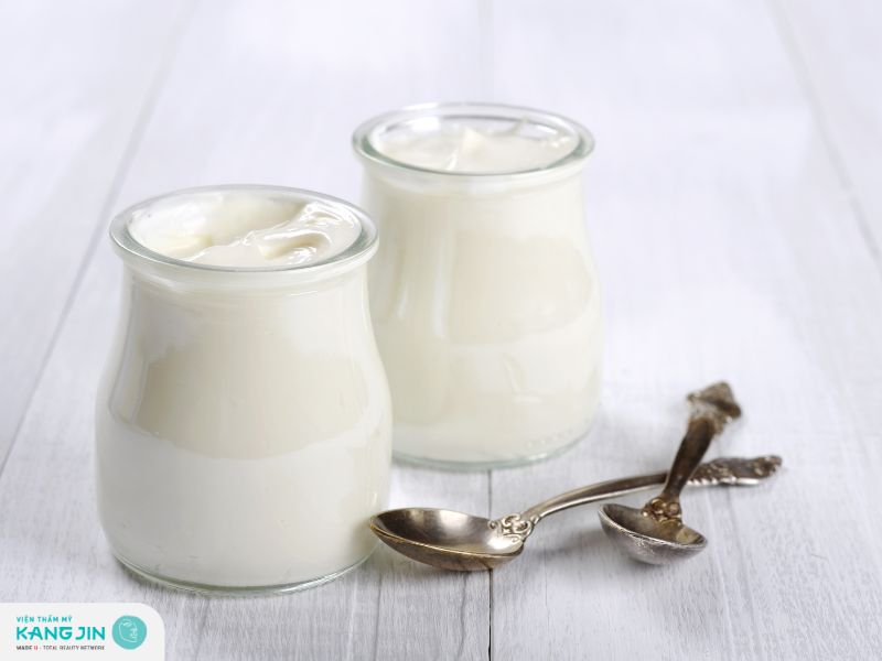 Kết hợp tảo xoắn với sữa chua