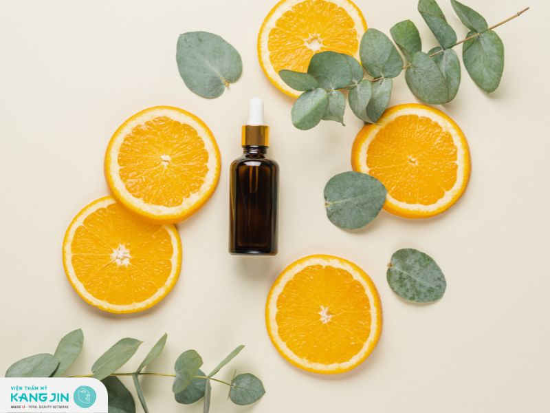 Cách sử dụng tinh chất Vitamin C dưỡng da hiệu quả