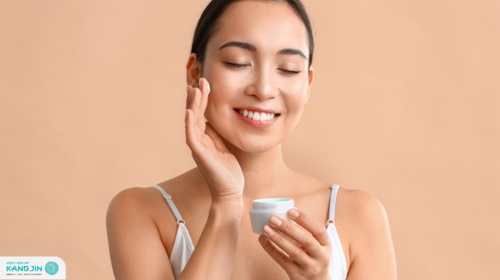 collagen tươi bôi mặt