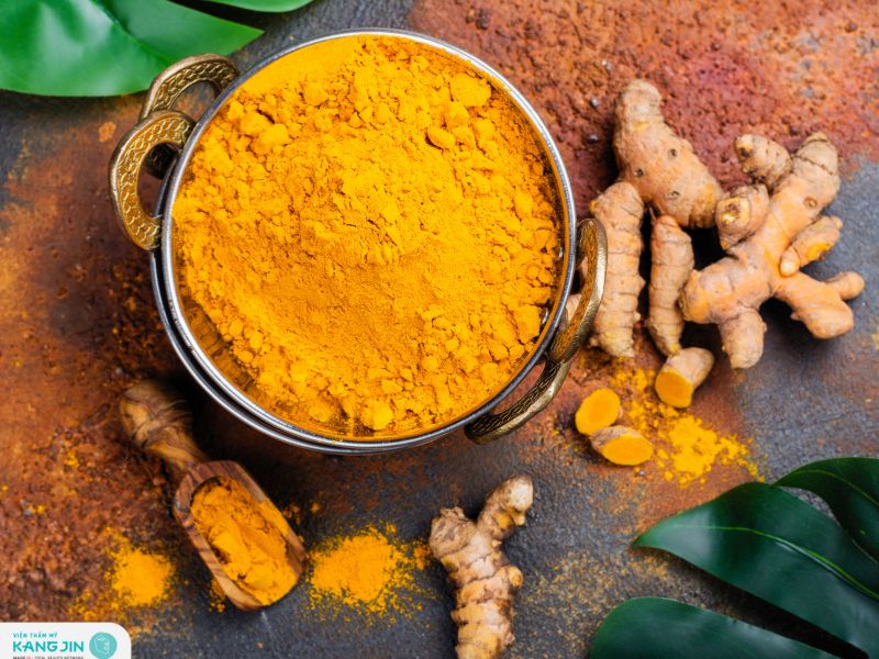 cách làm trắng da bằng bột nghệ