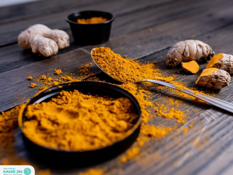 cách làm trắng da bằng bột nghệ