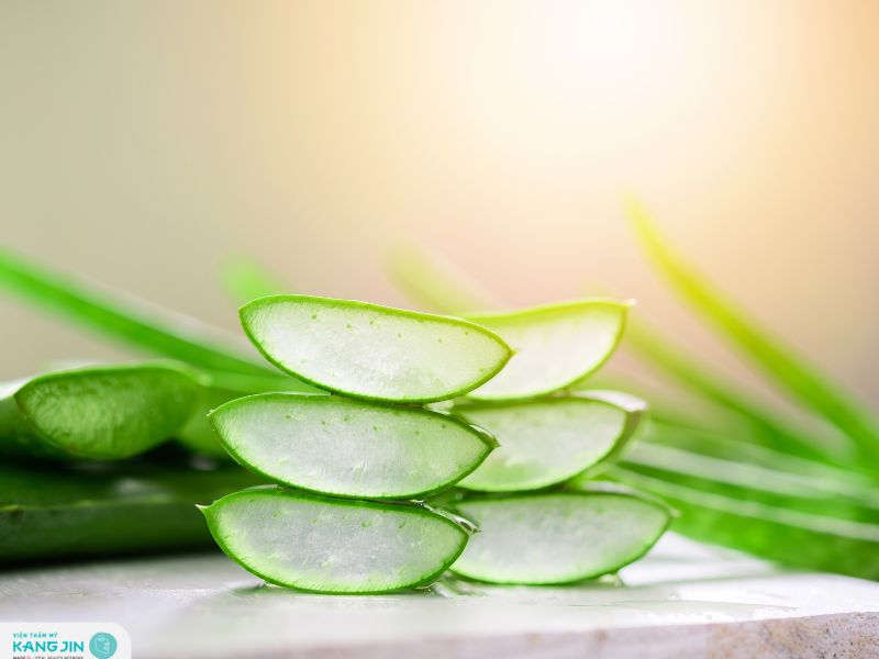 dưỡng da bằng nha đam