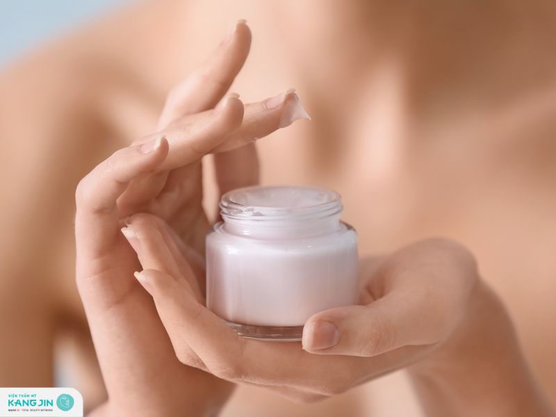 kem dưỡng da chống lão hóa