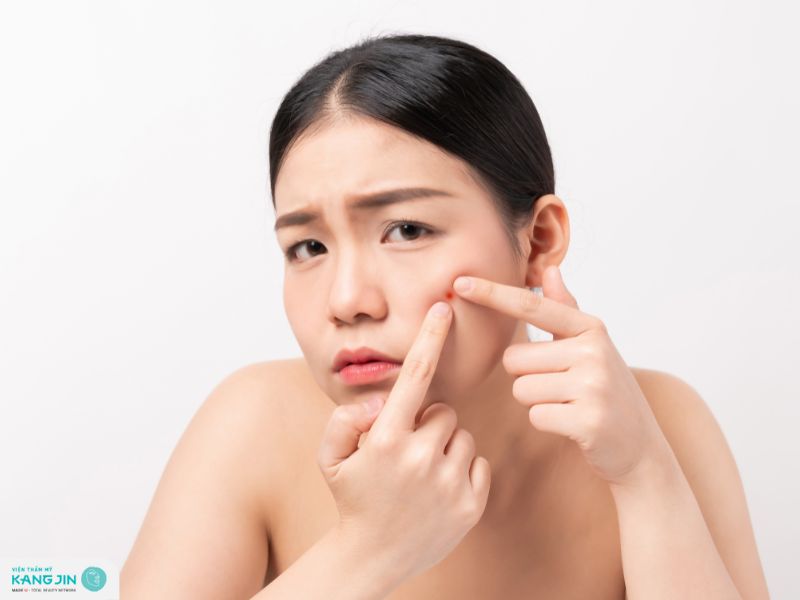 mụn nhọt sưng to