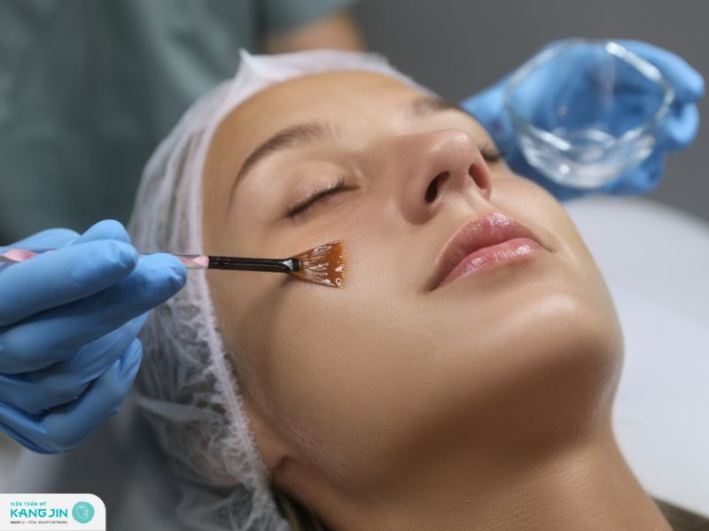 tái tạo da bằng retinol