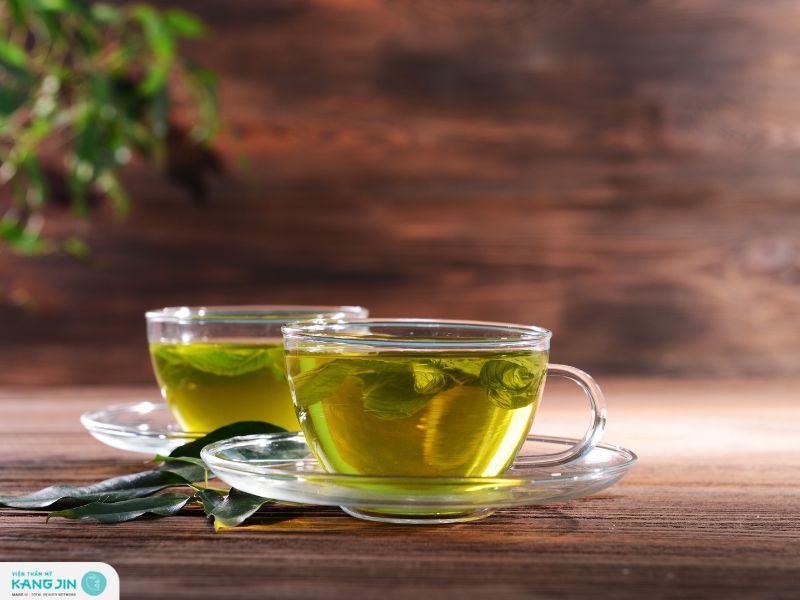 Rửa mặt bằng nước trà xanh