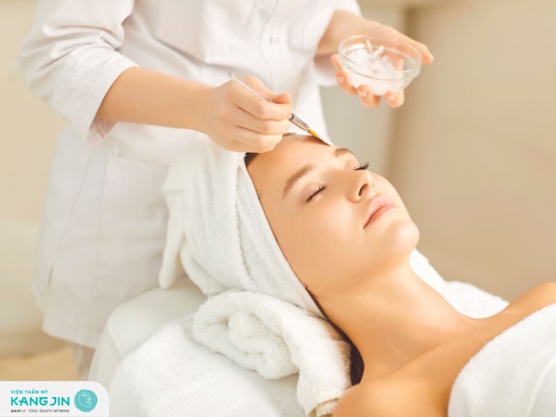 4 - 6 tuần tái tạo da 1 lần là tần suất phù hợp