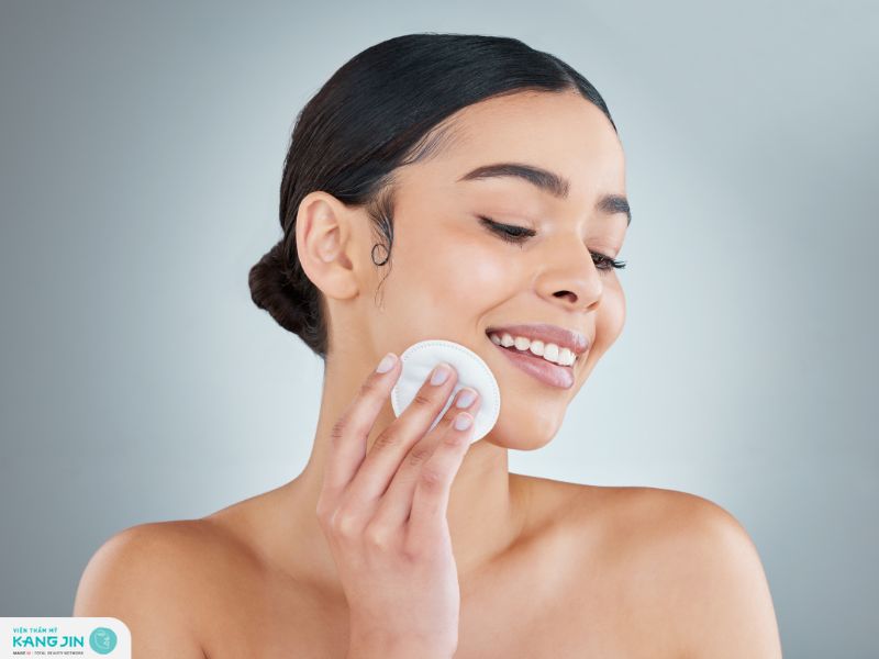 tẩy da chết hóa học