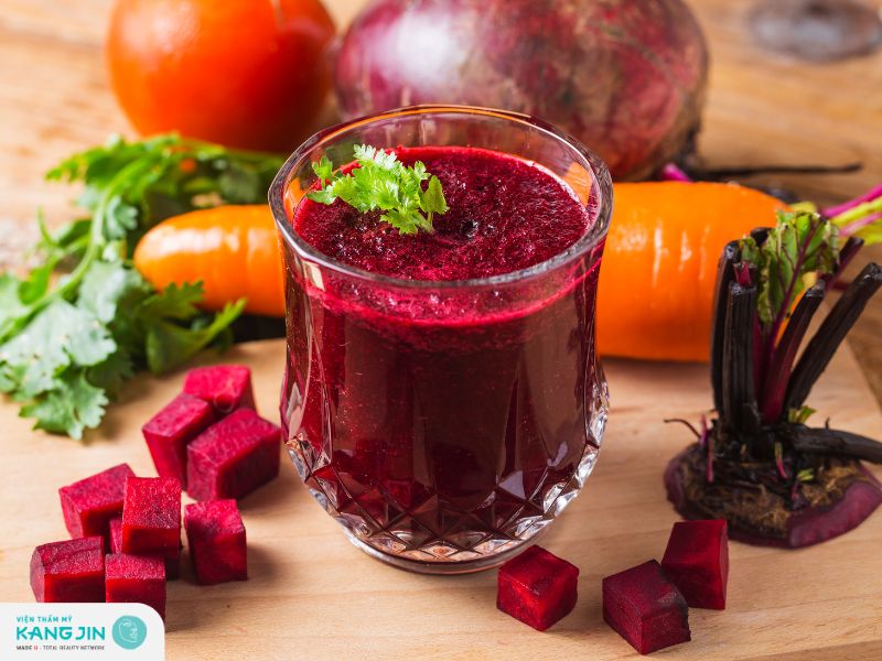 Nước ép củ dền giúp trẻ hóa da