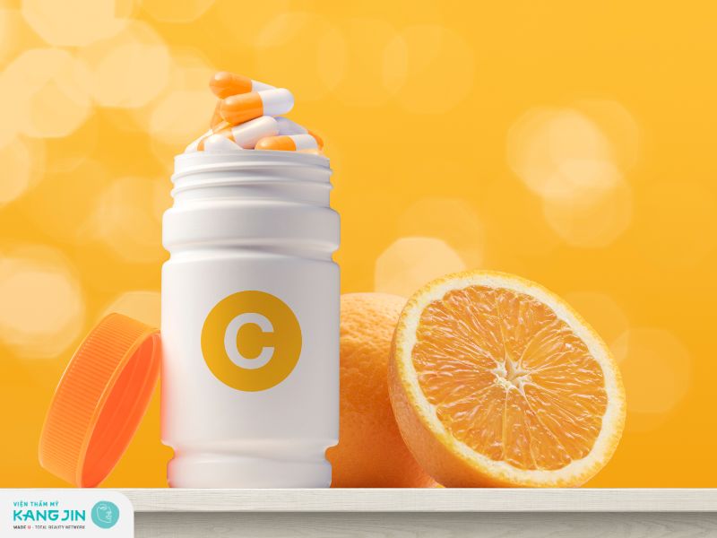 Vitamin C là chất chống oxy hóa giúp ngăn ngừa các tác nhân gây hại từ gốc tự do
