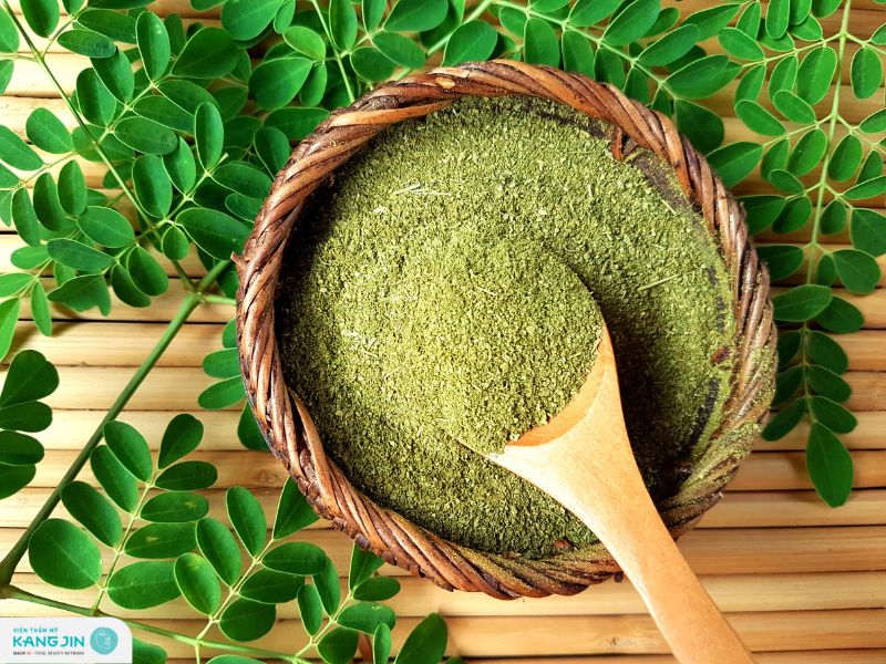 đắp mặt bằng lá chùm ngây