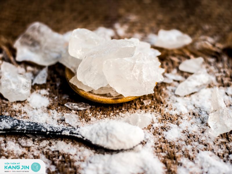 Trị thâm nách sau sinh bằng phèn chua hiệu quả và an toàn 