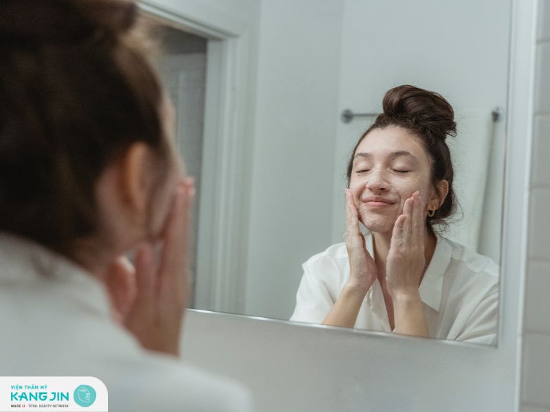 Rửa mặt đúng cách để da khỏe đẹp 