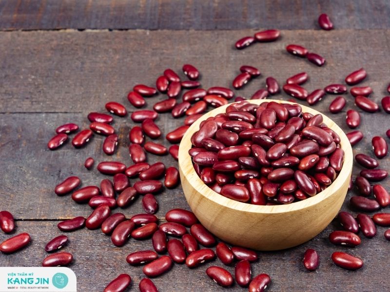 Dùng bột đậu đỏ tắm trắng có thực sự hiệu quả không?